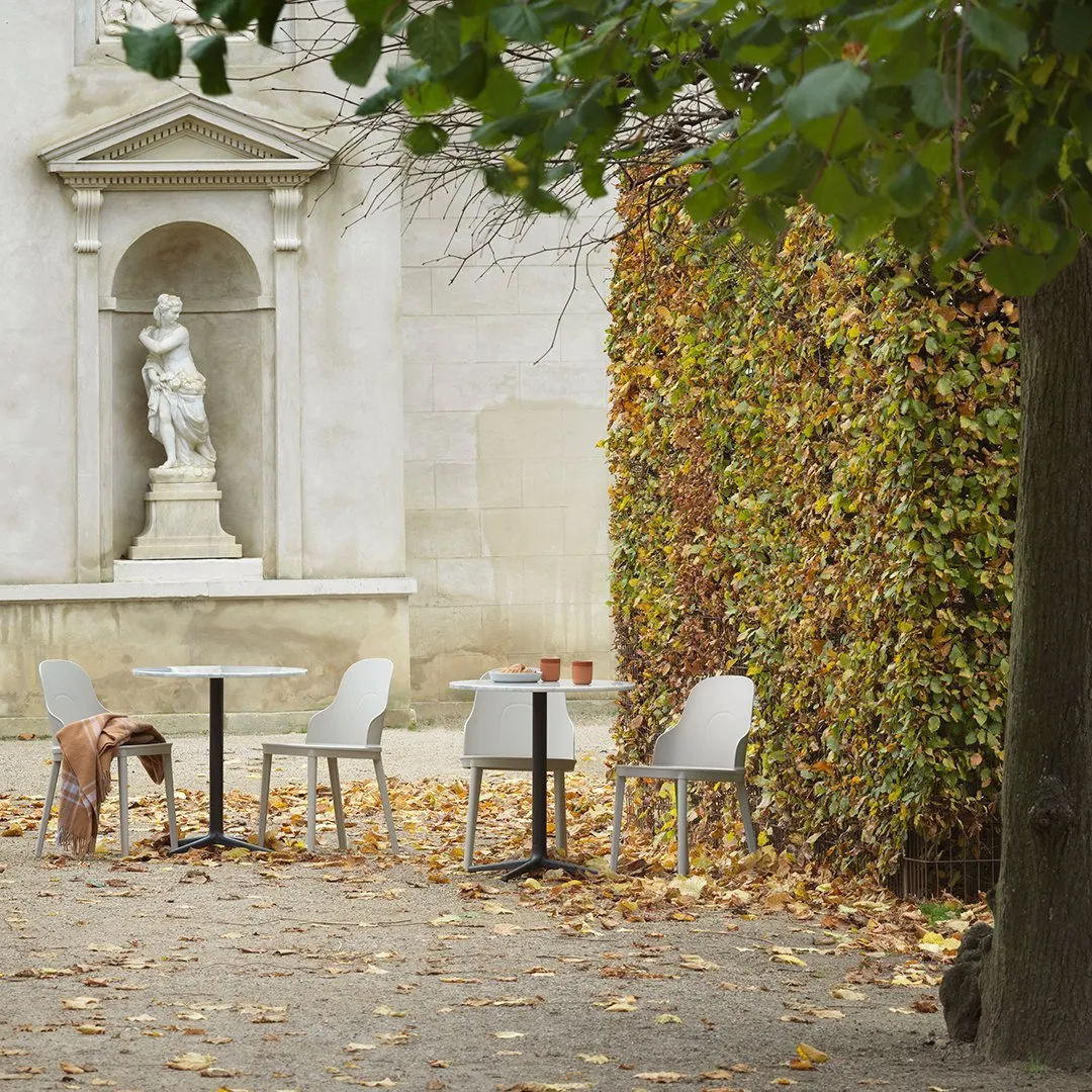 Allez Round Outdoor Cafe Table