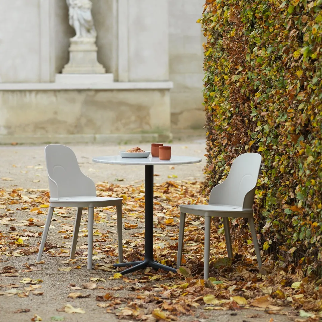 Allez Round Outdoor Cafe Table