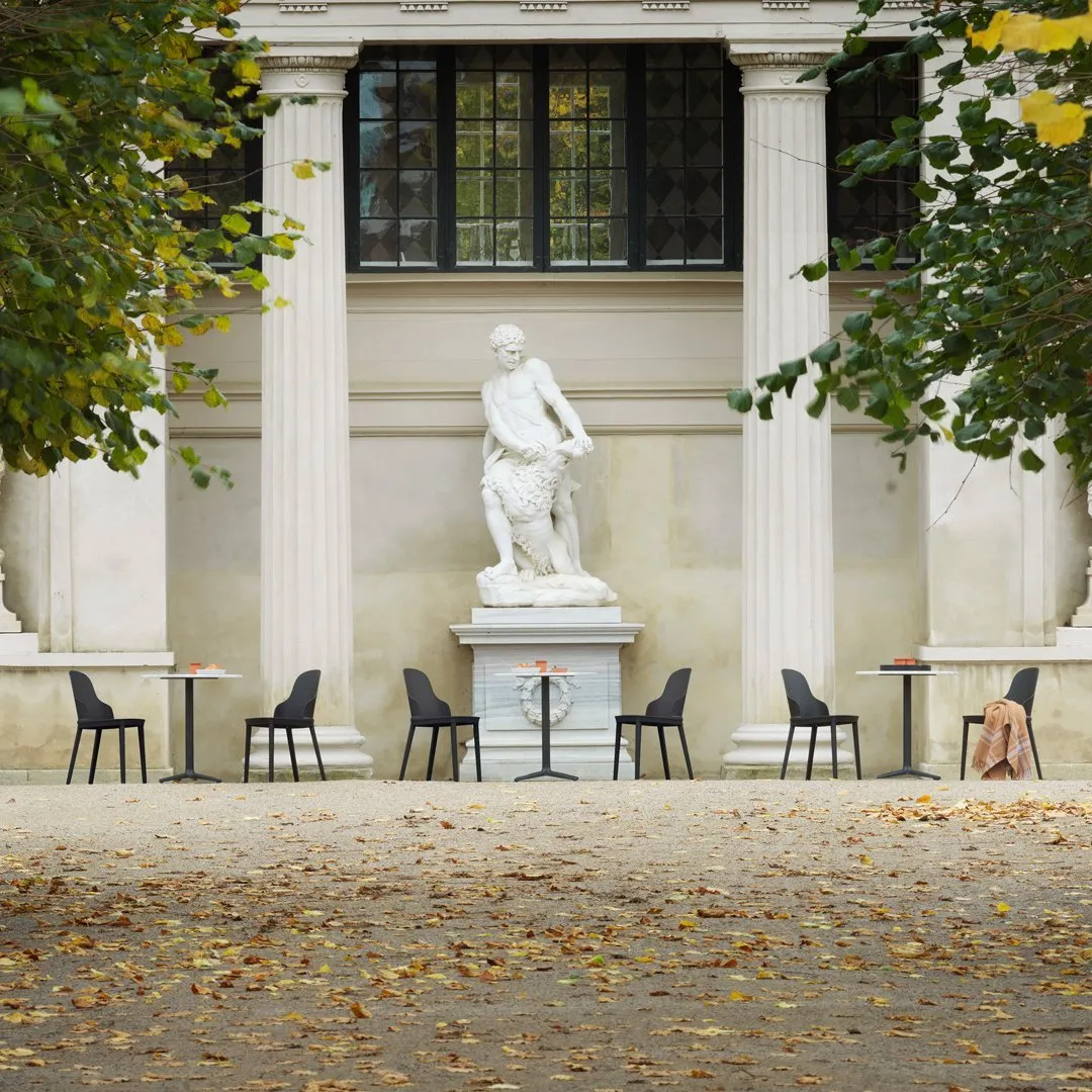 Allez Round Outdoor Cafe Table