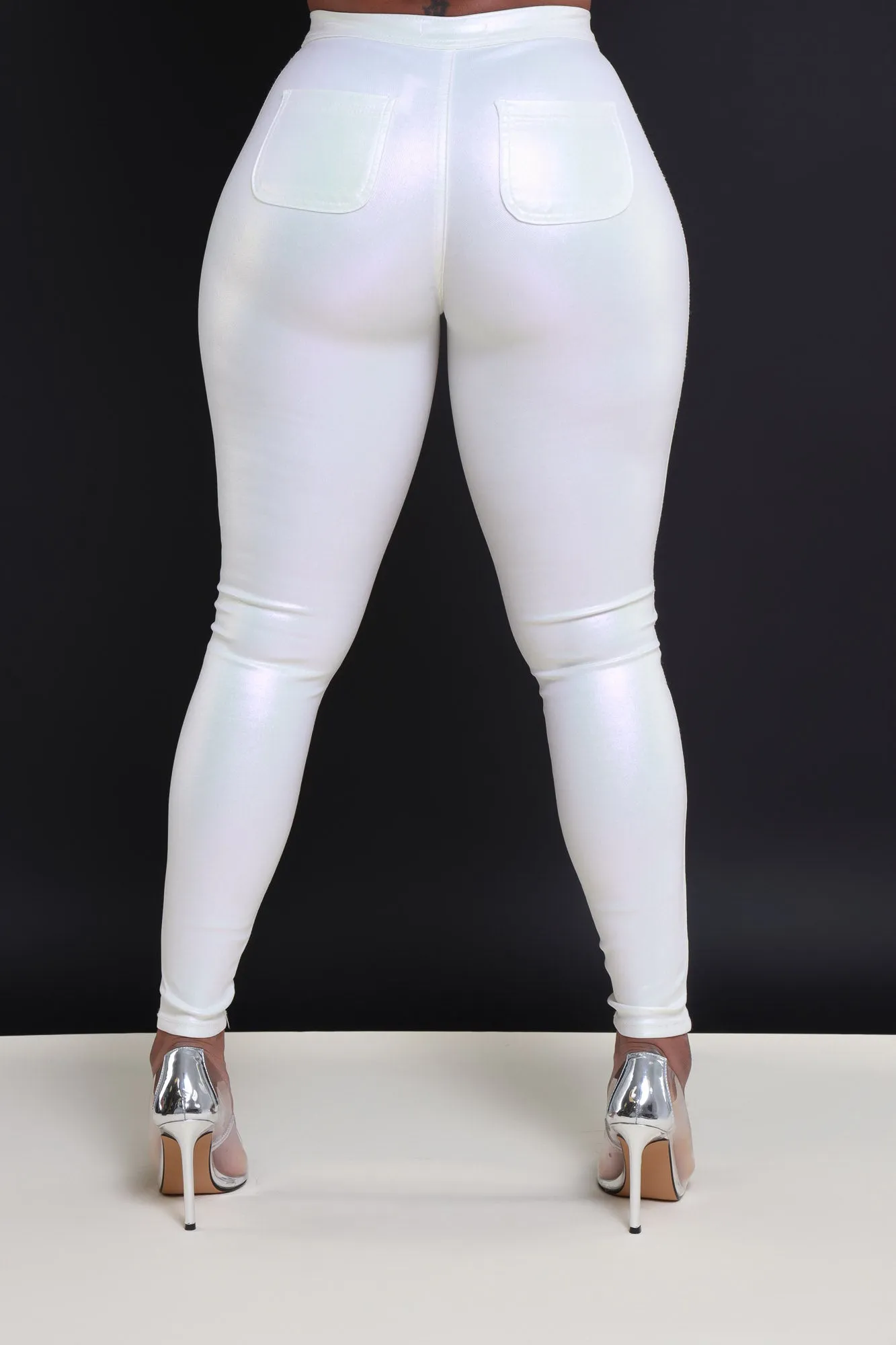 Coming In Hot High Rise Metallic Skinny Pants - Cream