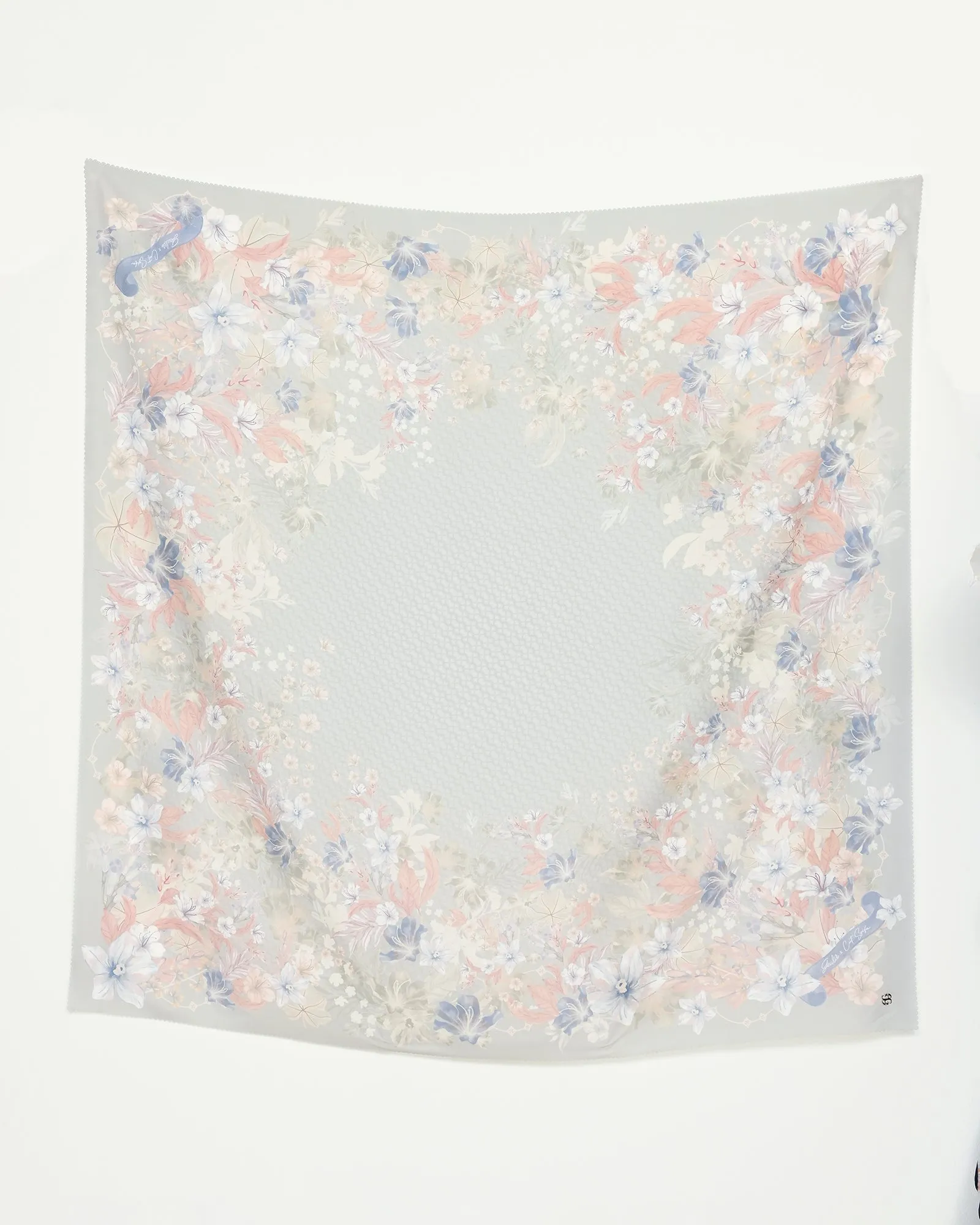 DIRAMELIA SCARVES