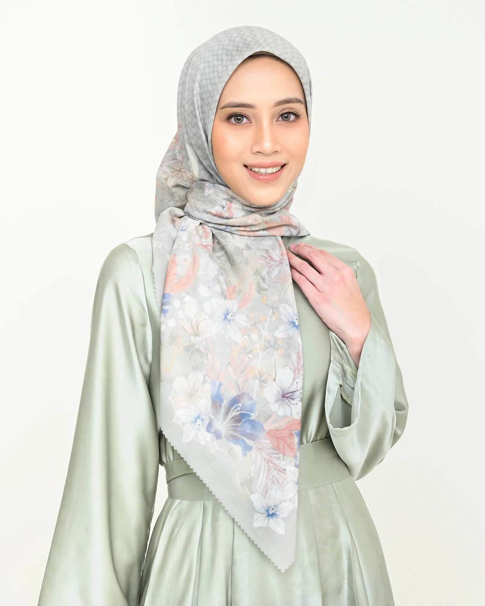 DIRAMELIA SCARVES