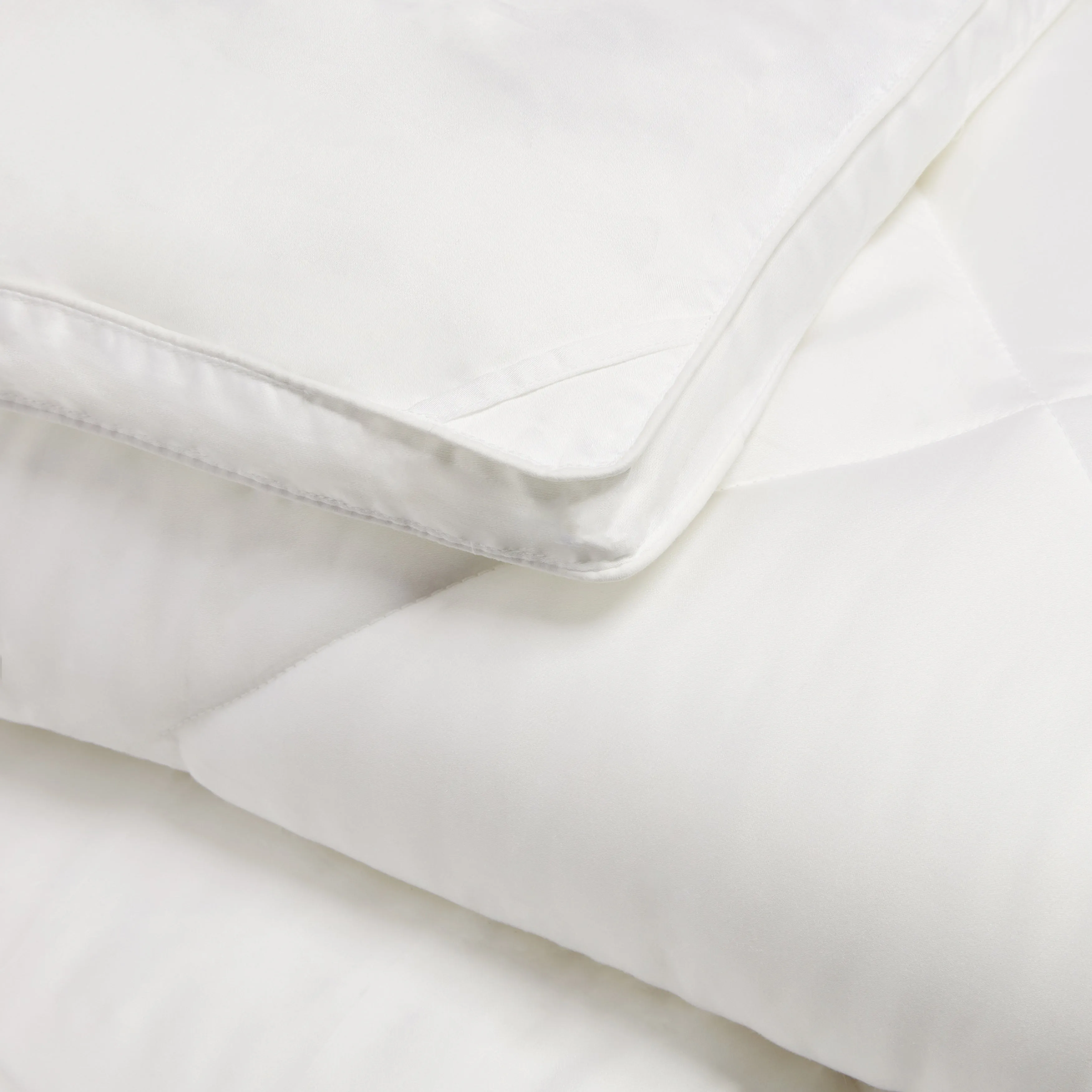 Eucalyptus Down Alternative Comforter