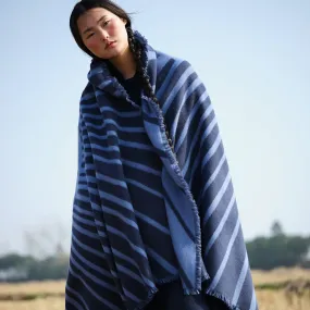 Jacquard cashmere blanket