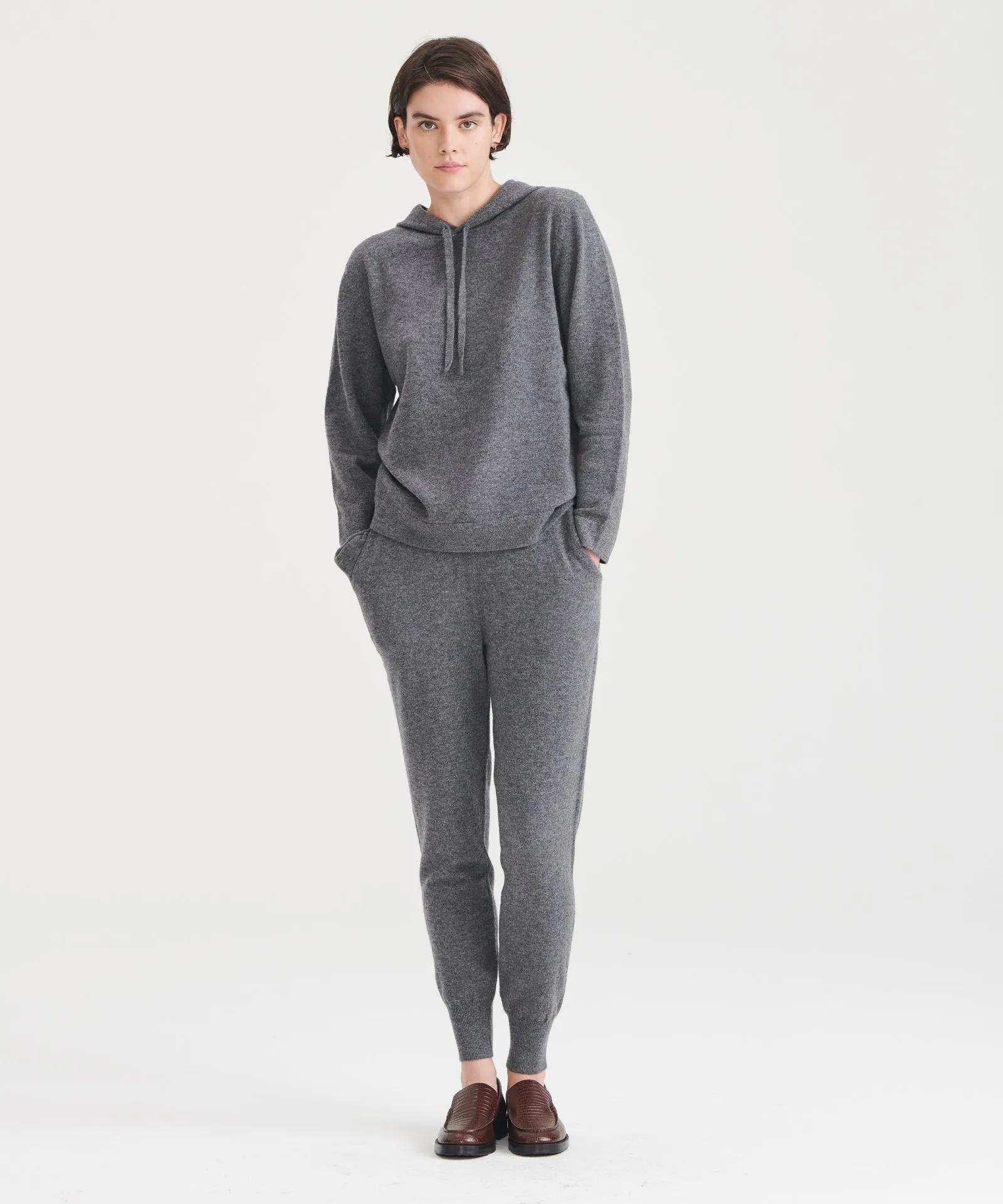 Off-Duty Cashmere Jogger