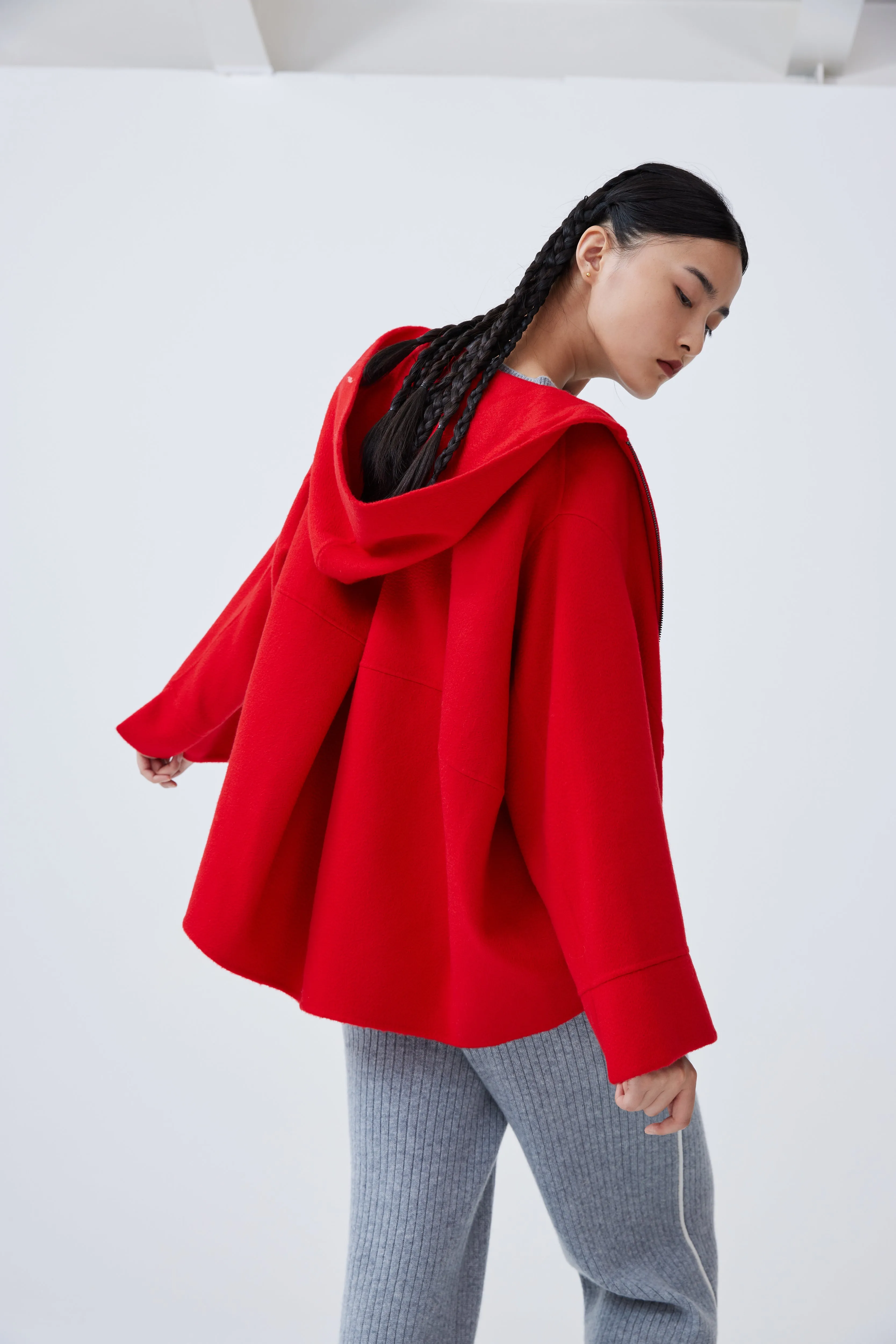 Women's oversize cashmere jacket